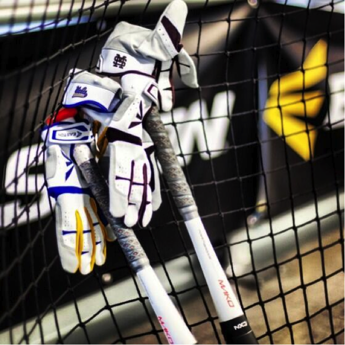 Bruins and Easton – 2013 CWS Champs Powered by the Easton MAKO Baseball Bat